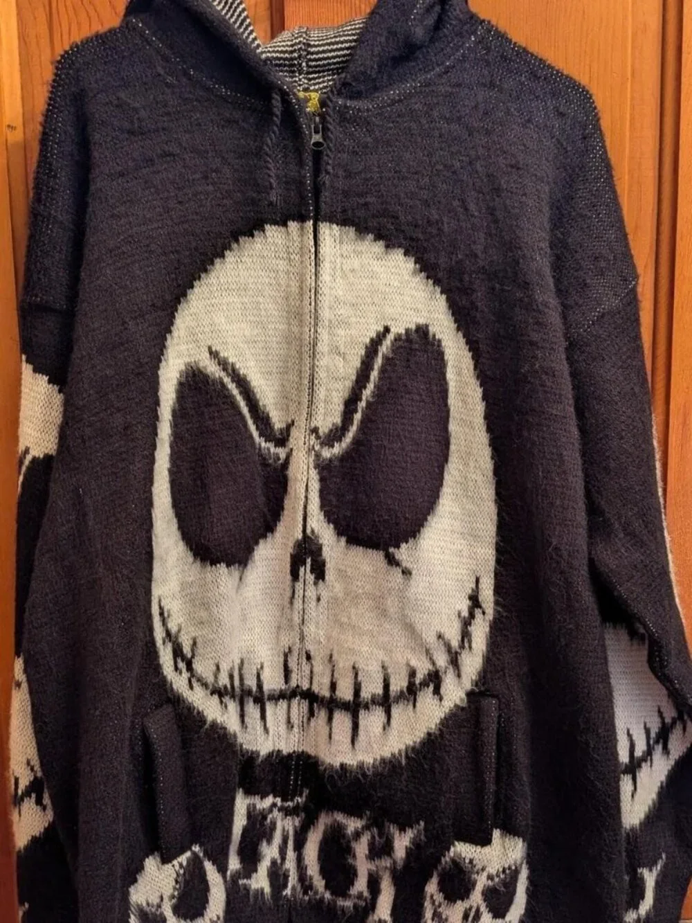 The Nightmare Before Christmas black and white zip up sweater Size XL Wool
